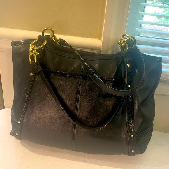 Coach Handbags - Coach Alexandria Leather Tote - EUC